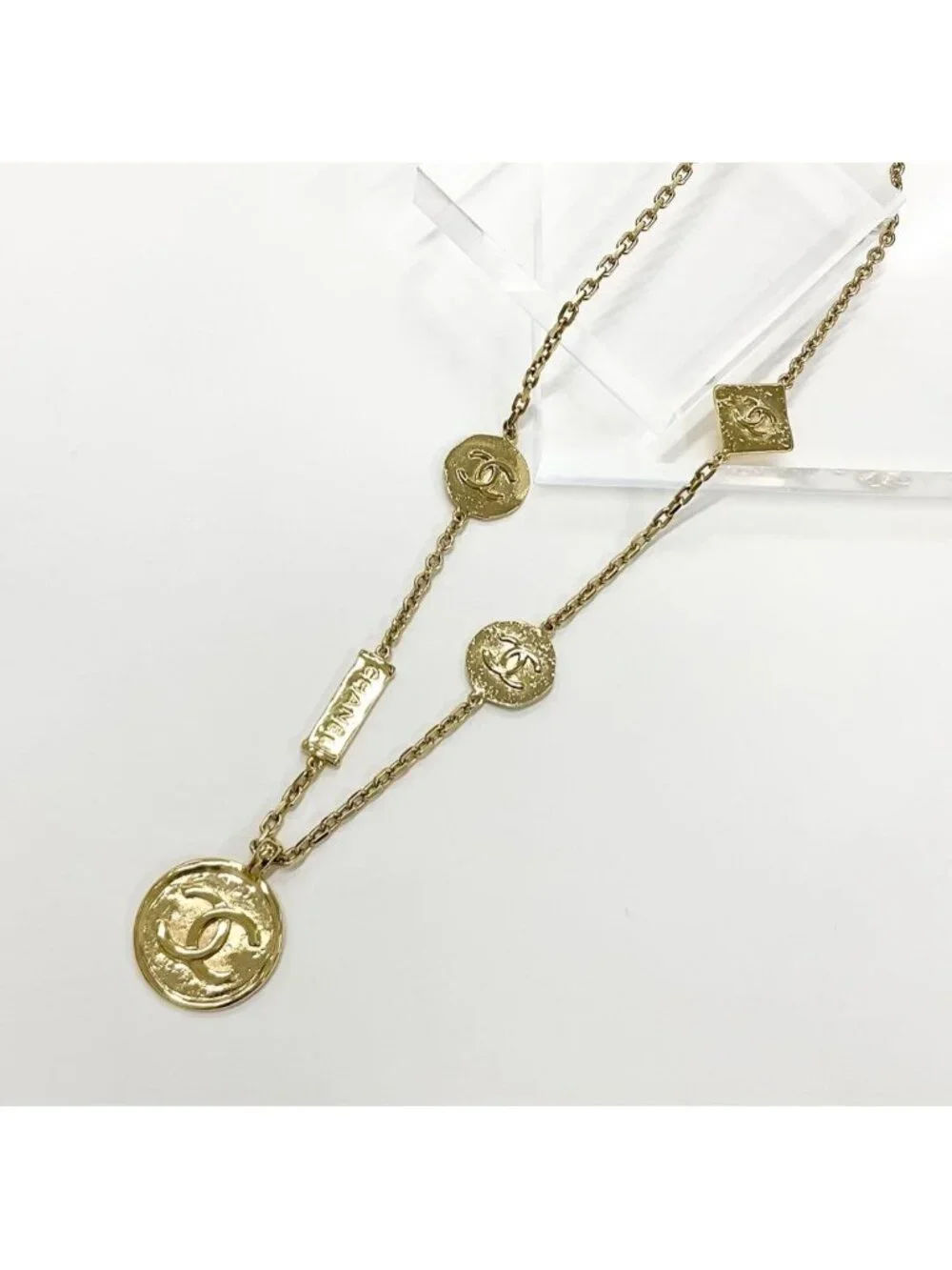Chanel Necklace CC Logo Plate Gold